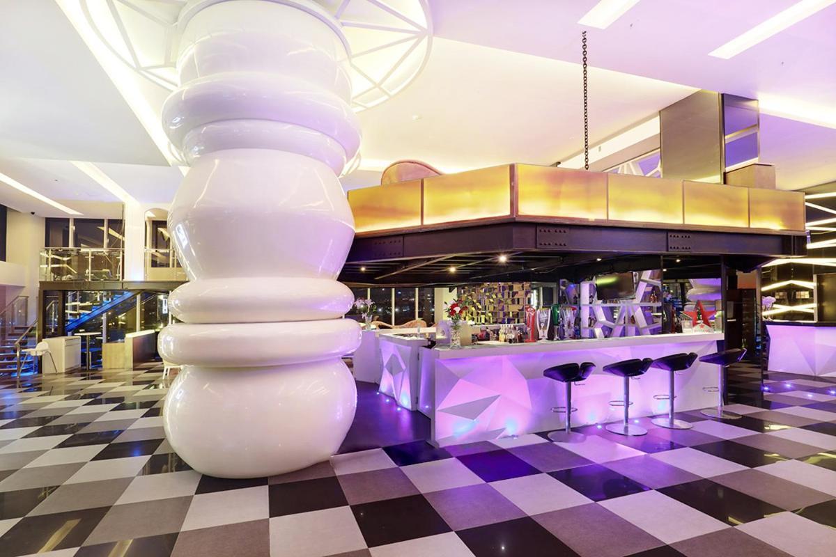 Aston Kupang Hotel & Convention Center Eksteriør bilde